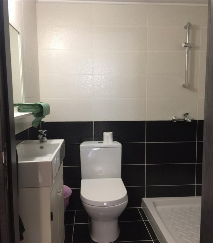 126m2 Propriété commerciale à Limassol, Chypre No. 38480
