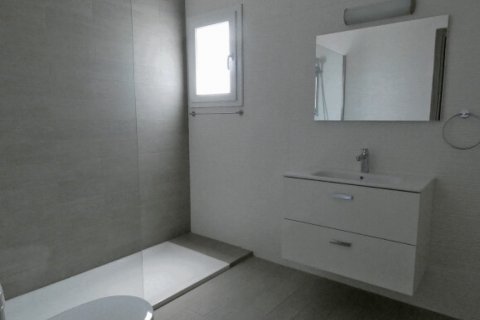 3 dormitorios Apartamento en Limassol,  No. 38476 10