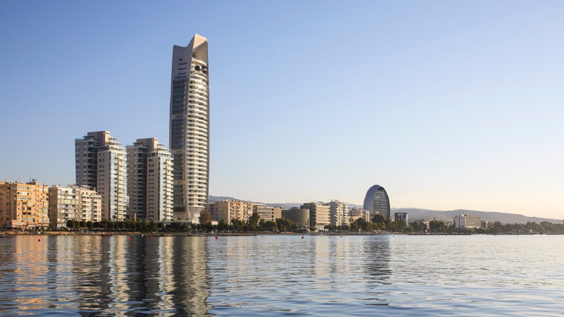 3 bedrooms Apartment in Neapolis, Limassol, Cyprus No. 25660