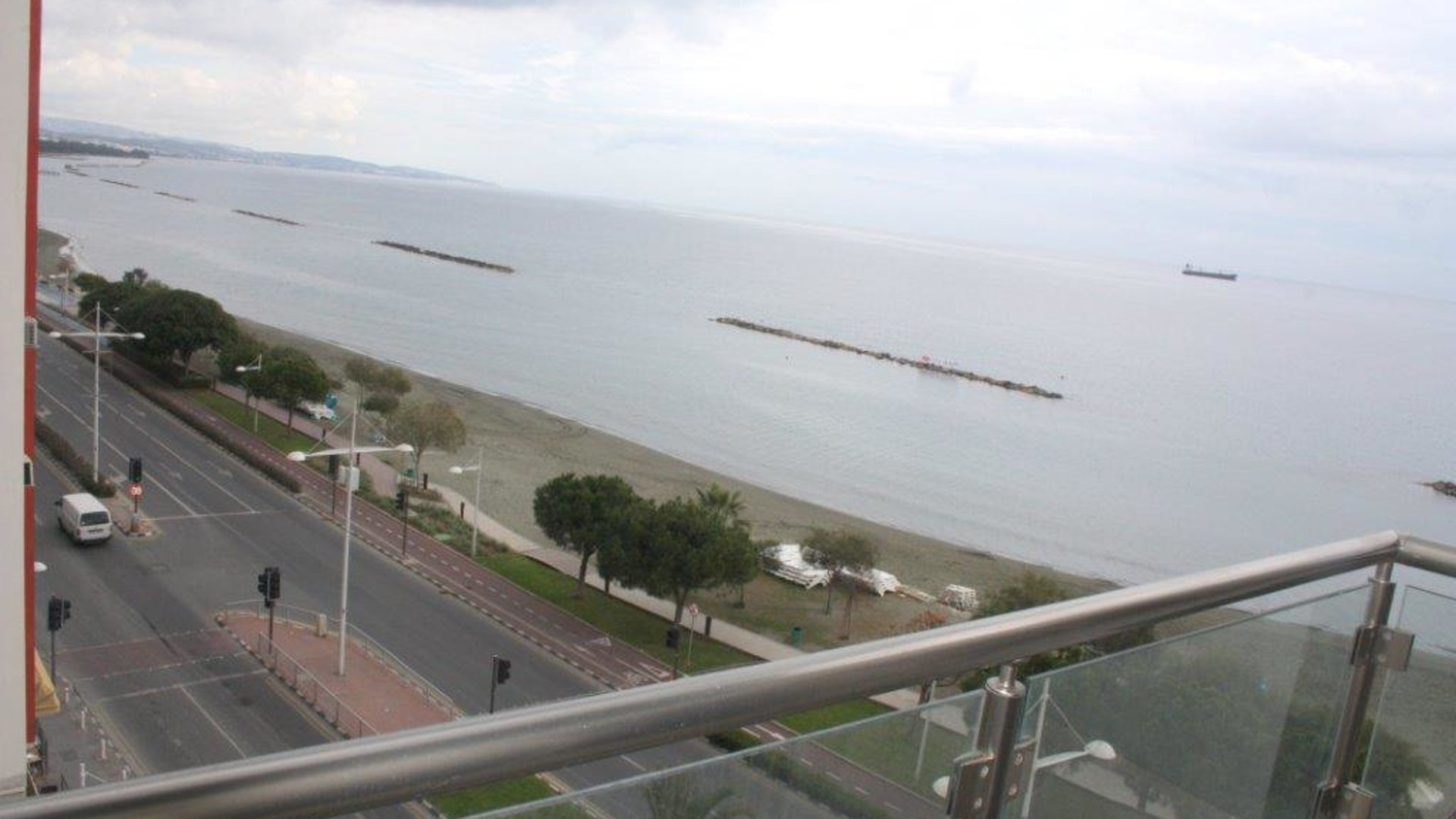 4 bedrooms Apartment in Limassol, Cyprus No. 25656