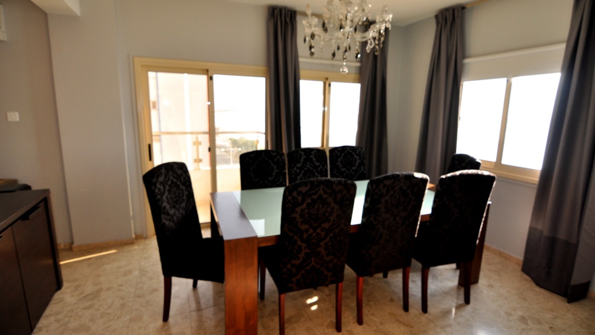 4 bedrooms Apartment in Limassol, Cyprus No. 25656
