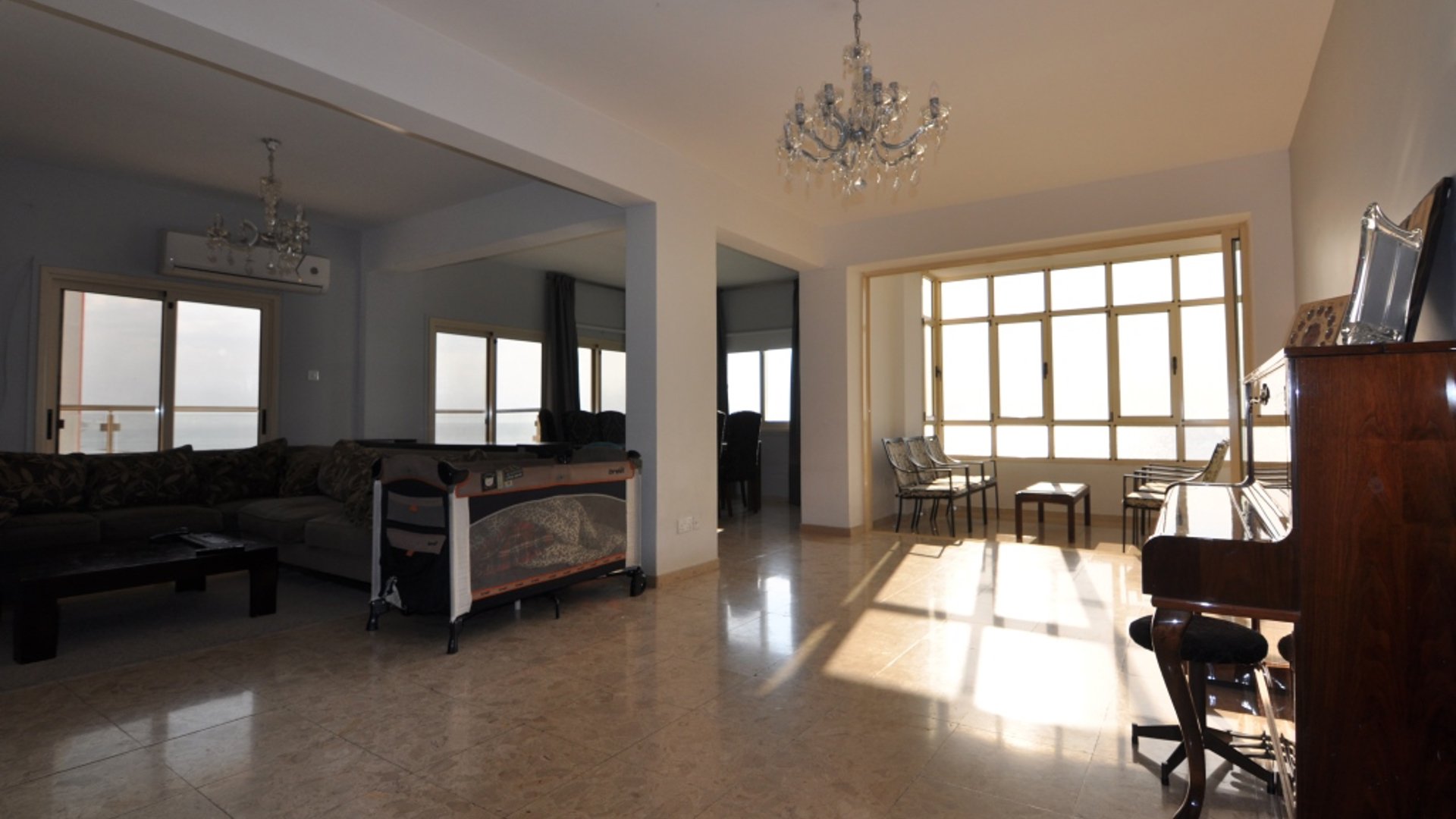4 bedrooms Apartment in Limassol, Cyprus No. 25656