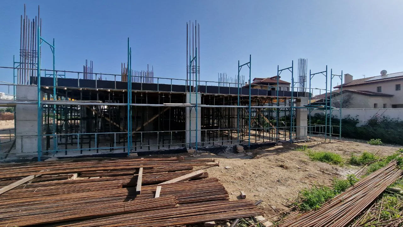 Квартира с 1 спальней в Лимассол, Лимасол, Кипр № 33547