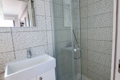 Вилла с 4 спальнями в Паралимни, Аммохостос, Кипр № 37119 22