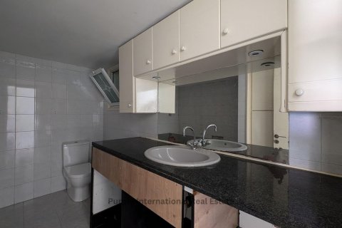 Коммерческая недвижимость 362м2 в Никосия, Кипр № 37175 18