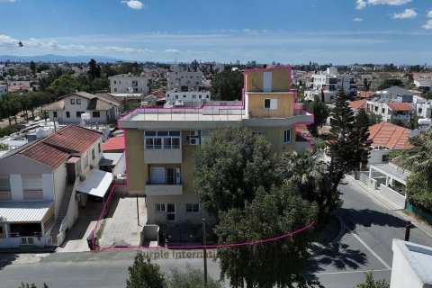 Коммерческая недвижимость 362м2 в Никосия, Кипр № 37175 1