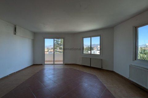 362m2 Commercial property in Nicosia,  No. 37175 7