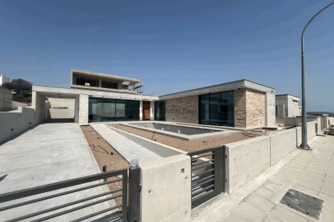 3 bedrooms Bungalow in Pegeia, Paphos,  No. 37176 8