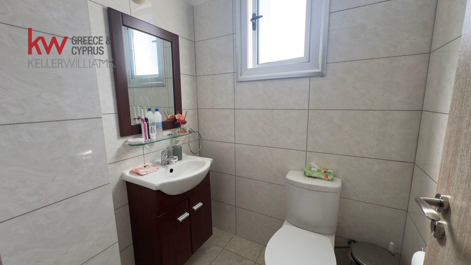 Квартира с 2 спальнями в Кити, Ларнака, Кипр № 40444
