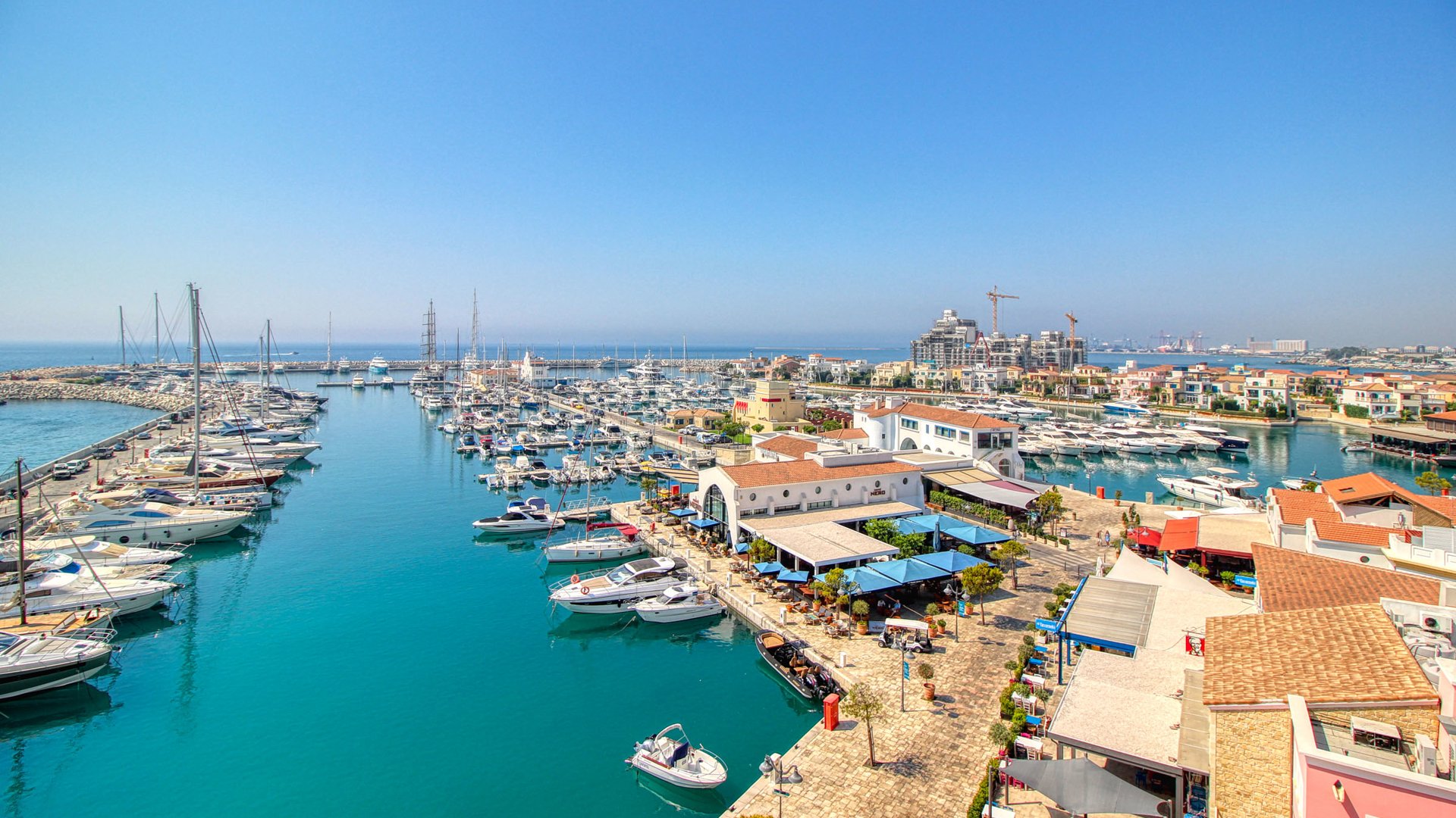 3 bedrooms Apartment in Limassol, Cyprus No. 28163