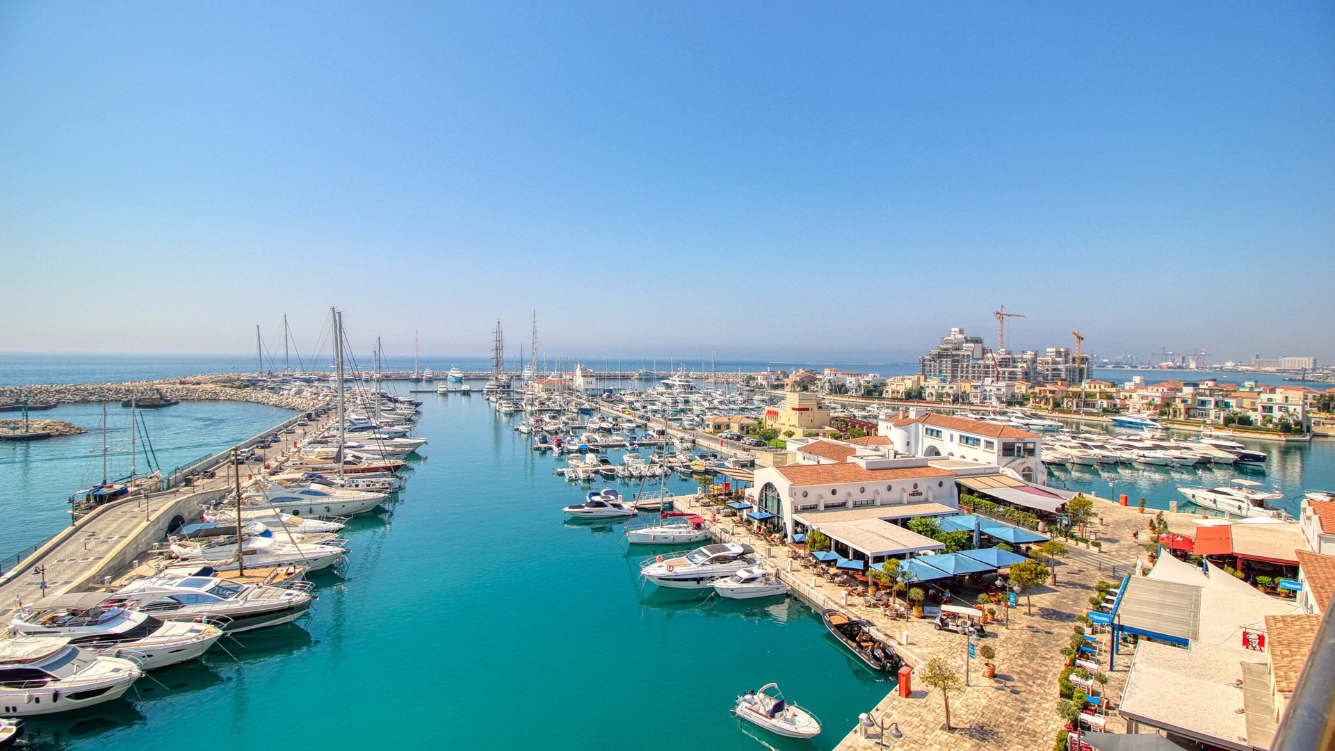 3 bedrooms Apartment in Limassol, Cyprus No. 28163