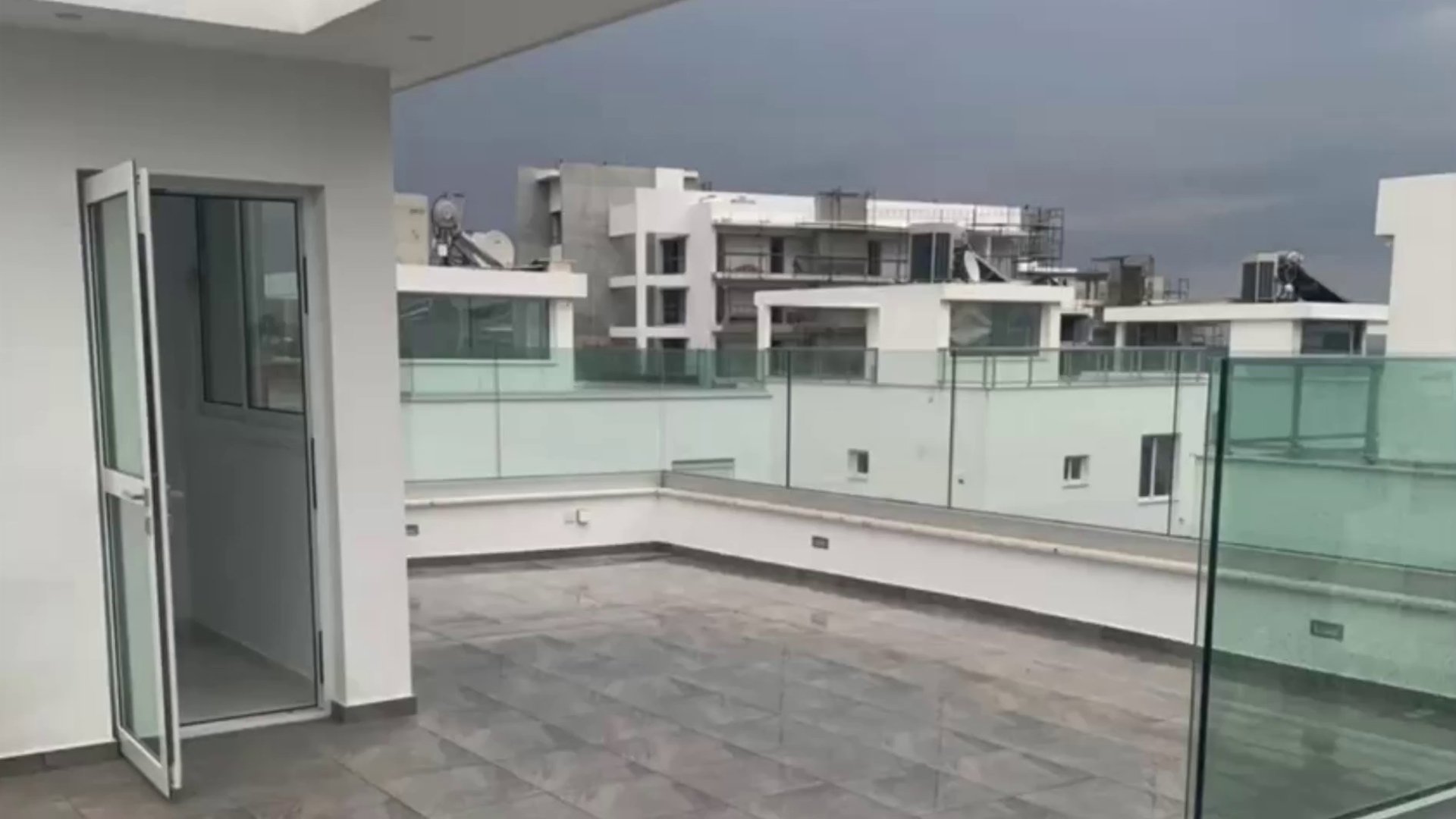 4 bedrooms Villa in Larnaca, Larnaka, Cyprus No. 28159