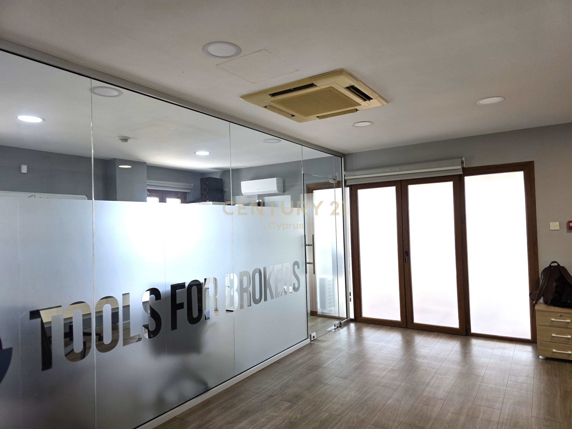 232.54m2 Penthouse à Agios Athanasios, Limassol, Chypre No. 53433