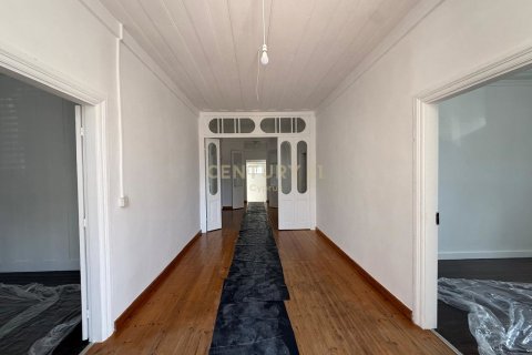 Офис 190м2 в Лимассол, Лимасол,  № 53432 2
