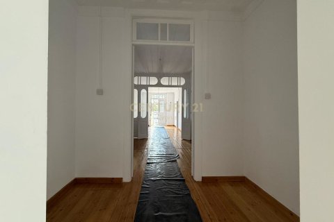 Офис 190м2 в Лимассол, Лимасол,  № 53432 3