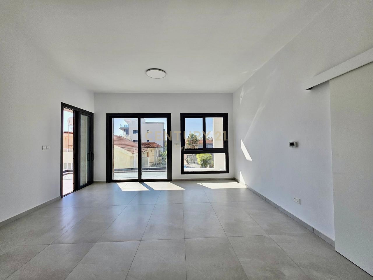 2 bedrooms Apartment in Mesa Geitonia, Limassol, Cyprus No. 53431