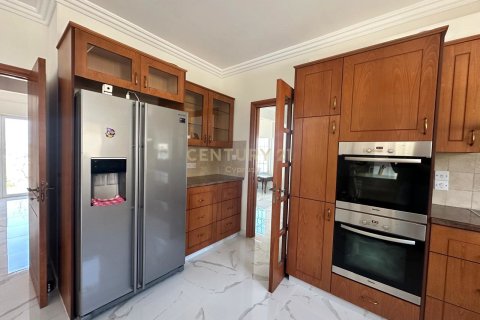 Вилла с 4 спальнями в Монагрулли, Лимасол,  № 53430 9