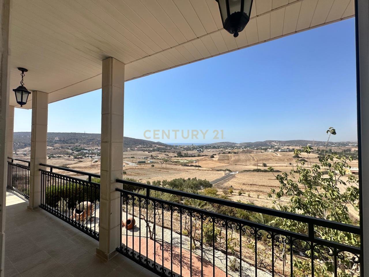 4 chambres Villa à Monagroulli, Limassol, Chypre No. 53430