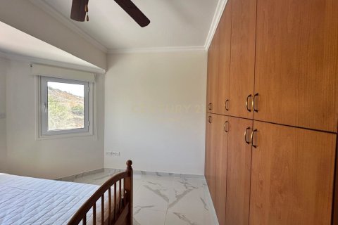 Вилла с 4 спальнями в Монагрулли, Лимасол,  № 53430 18