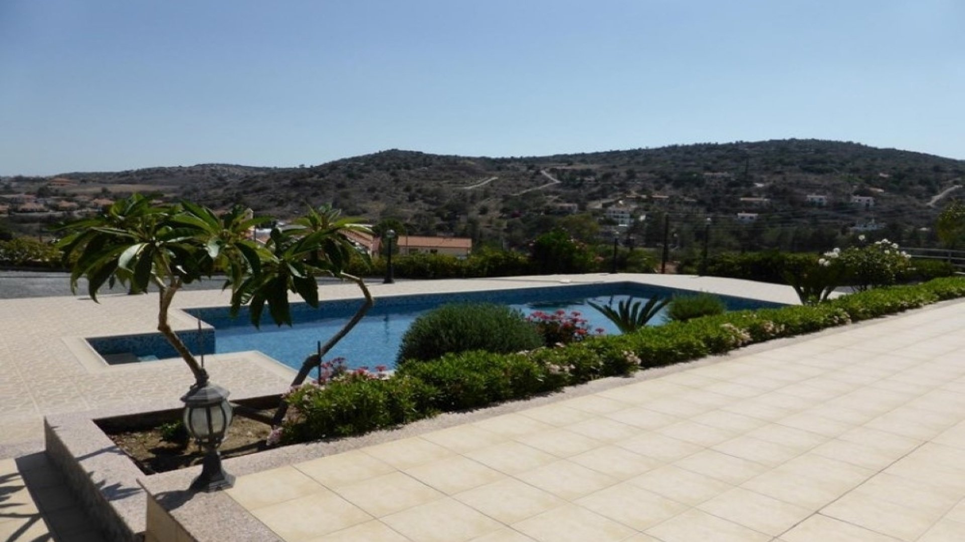 4 bedrooms Villa in Pyrgos, Limassol, Cyprus No. 28381