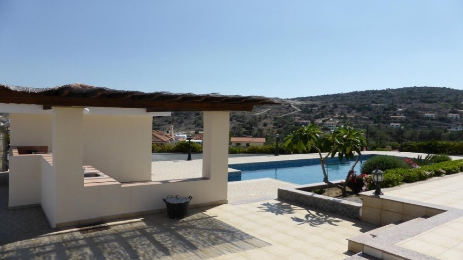 4 bedrooms Villa in Pyrgos, Limassol, Cyprus No. 28381