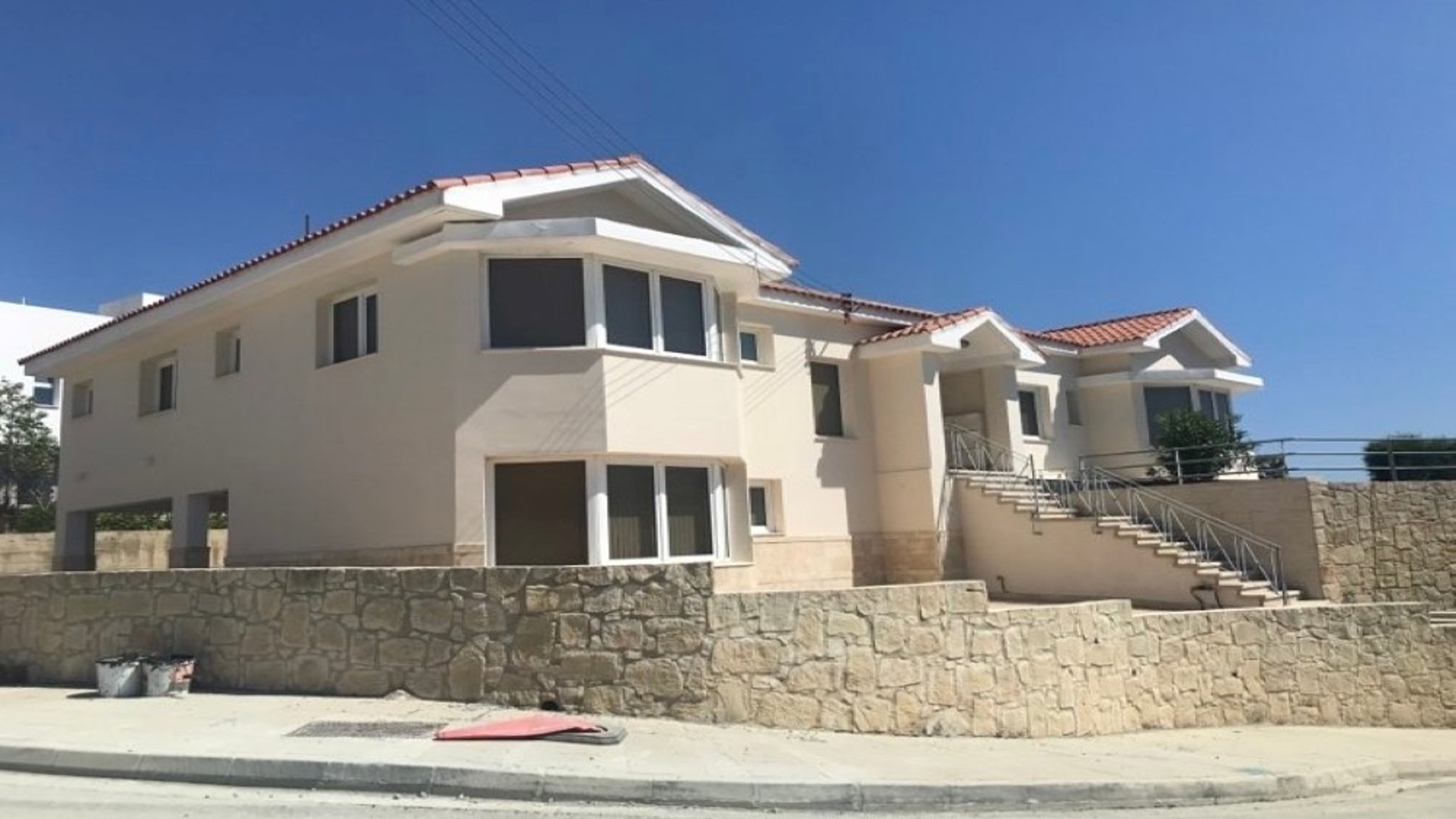 4 bedrooms Villa in Pyrgos, Limassol, Cyprus No. 28381
