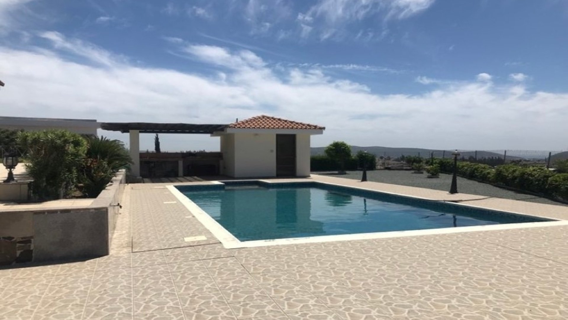 4 bedrooms Villa in Pyrgos, Limassol, Cyprus No. 28381