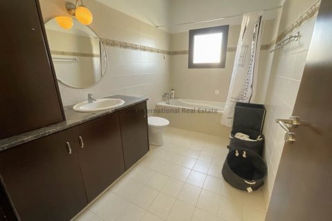 4 bedrooms Villa in Aradippou, Larnaka,  No. 37738 7