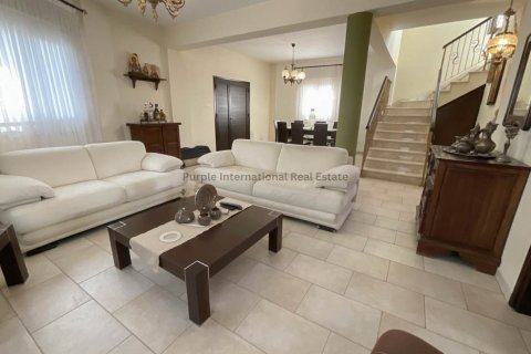 4 bedrooms Villa in Aradippou, Larnaka,  No. 37738 9