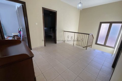 4 bedrooms Villa in Aradippou, Larnaka,  No. 37738 8