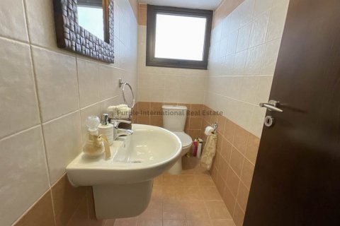 4 bedrooms Villa in Aradippou, Larnaka,  No. 37738 12