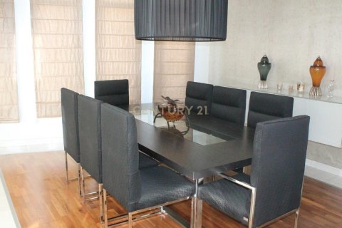 Вилла с 5 спальнями в Пафос,  № 54288 10