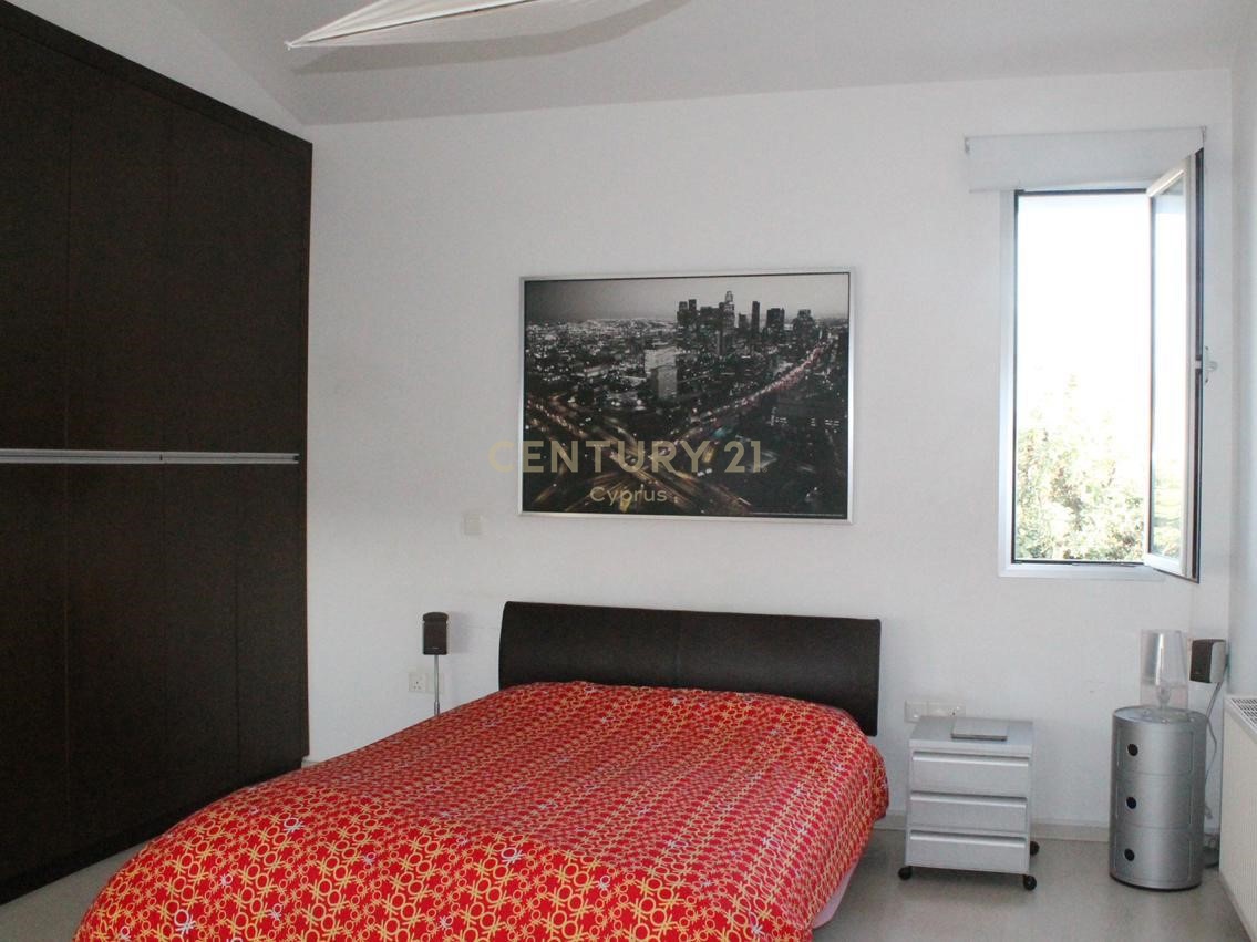 5 bedrooms Villa in Paphos, Cyprus No. 54288