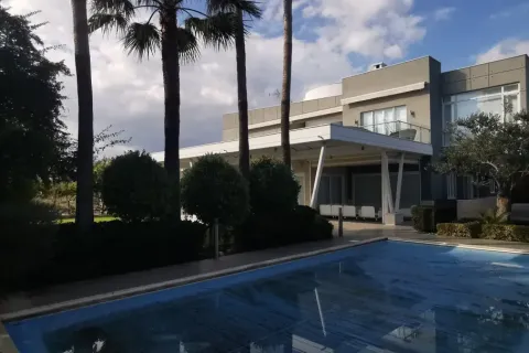 6 bedrooms Villa in Agios Tychonas, Limassol, Cyprus No. 30596