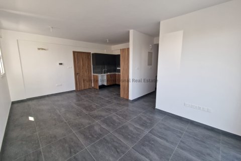 2 bedrooms Apartment in Larnaka, No. 53142 5