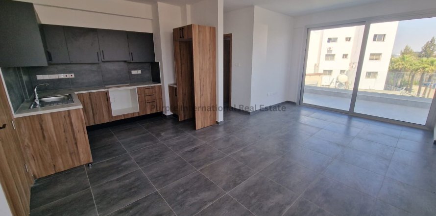 2 bedrooms Apartment in Larnaka, No. 53142