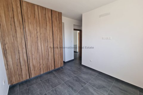 2 bedrooms Apartment in Larnaka, No. 53142 7