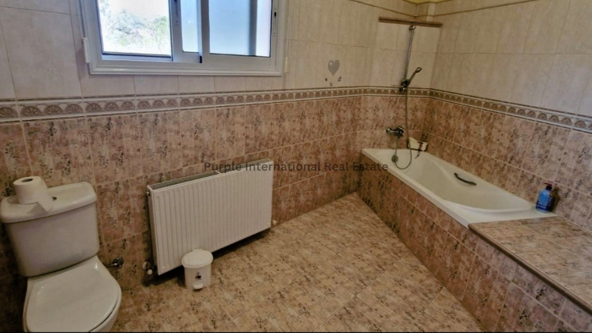 6 bedrooms Villa in Asgata, Limassol, Cyprus No. 19610