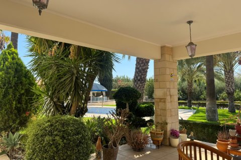 4 bedrooms Villa in Pyrgos, Limassol,  No. 39067 18
