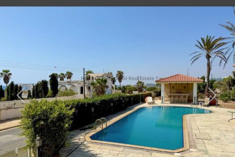 5 bedrooms Villa in Ayia Napa, Ammochostos,  No. 39072 24