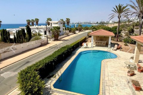 5 bedrooms Villa in Ayia Napa, Ammochostos,  No. 39072 7
