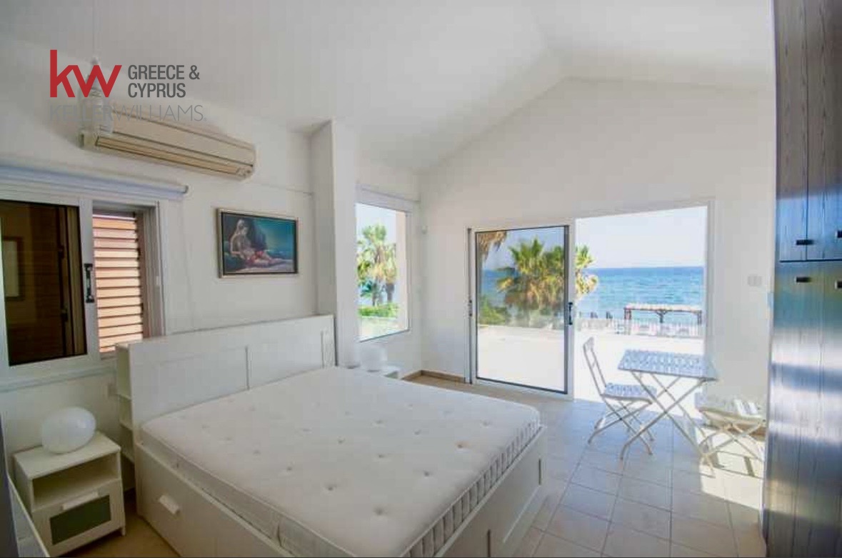 4 bedrooms Villa in Meneou, Larnaka, Cyprus No. 50644