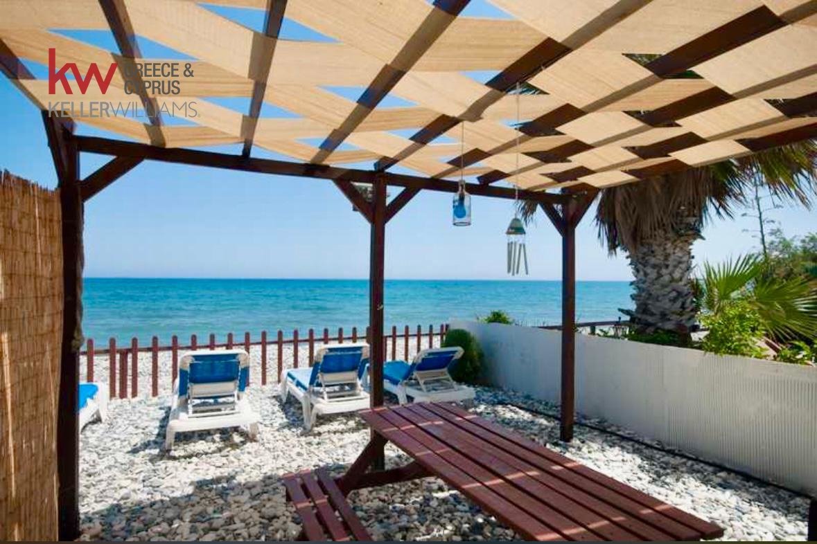 4 bedrooms Villa in Meneou, Larnaka, Cyprus No. 50644