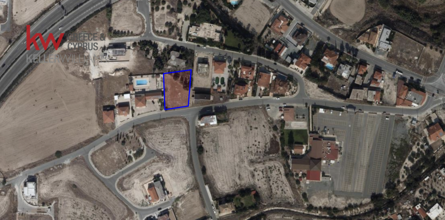 1345m2 Terreno en Larnaka,  No. 50641