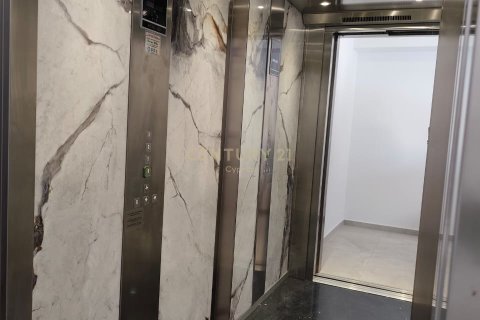 3 dormitorios Apartamento en Zakaki, Limassol,  No. 55351 8