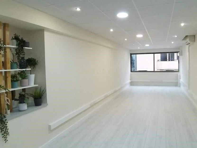 110m2 Office in Limassol, Cyprus No. 55352