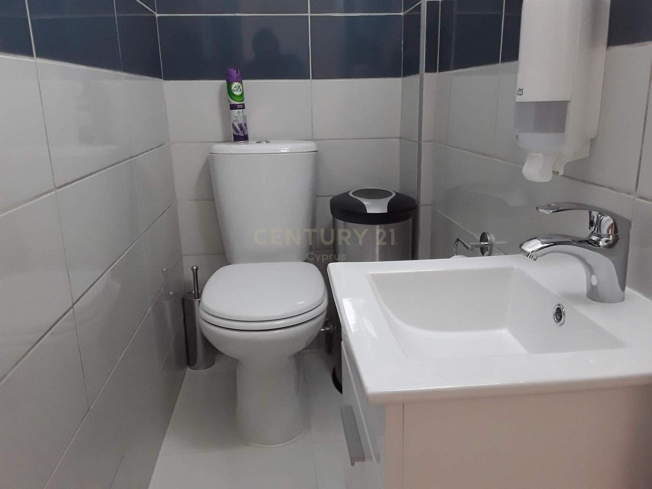 110m2 Office in Limassol, Cyprus No. 55352
