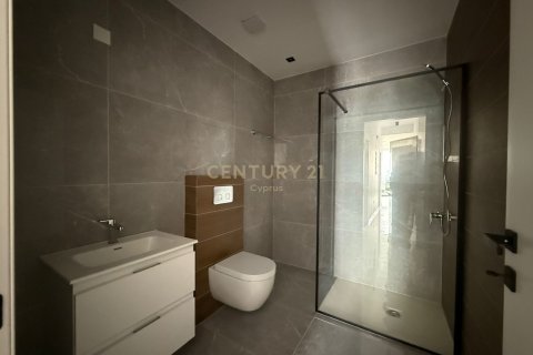 2 dormitorios Apartamento en Limassol,  No. 55354 4
