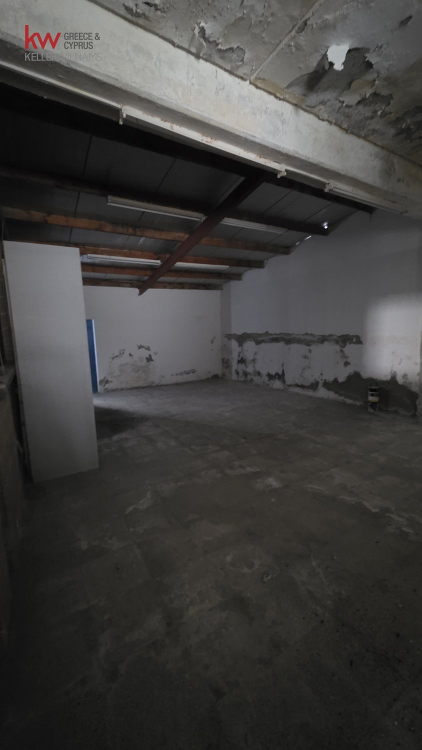 1500m2 Fábrica en Strovolos, Nicosia, Chipre No. 52503