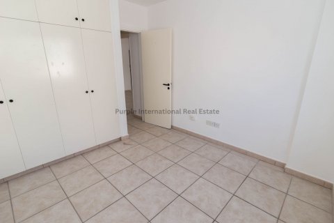 3 bedrooms Apartment in Larnaka, Cyprus No. 37671 22
